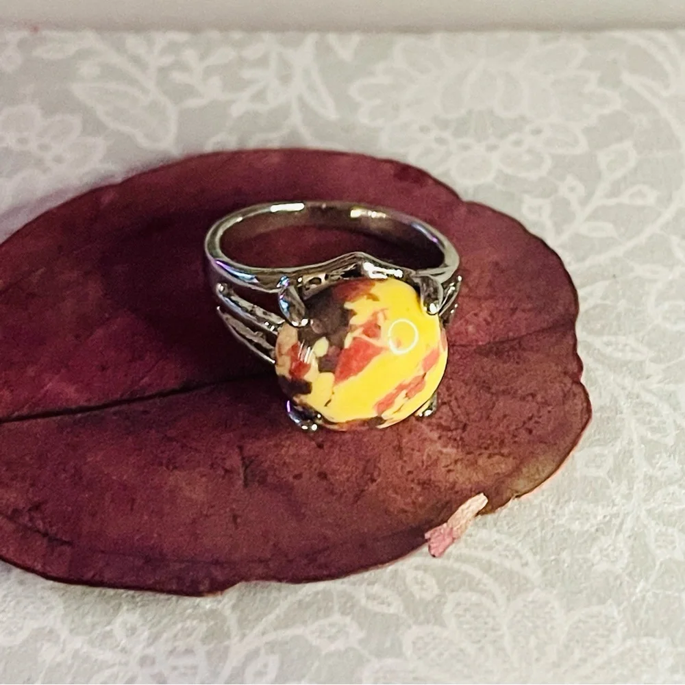 New Handmade Natural Mookaite Yellow Stone Sterling Silver Dragon Claw Ring